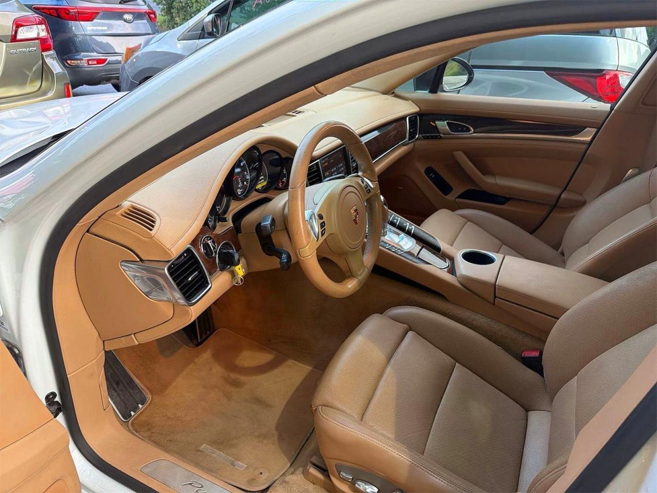 WP0AA2A72FL000498 2015 PORSCHE PANAMERA photo no. 5