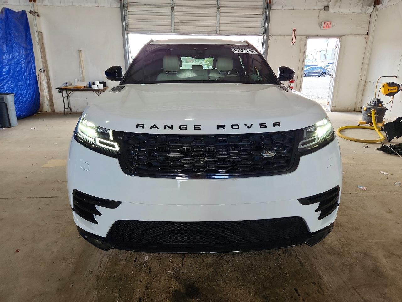2019 LAND ROVER RANGE ROVER VELAR R-DYNAMIC SE — Фото 5 из 13