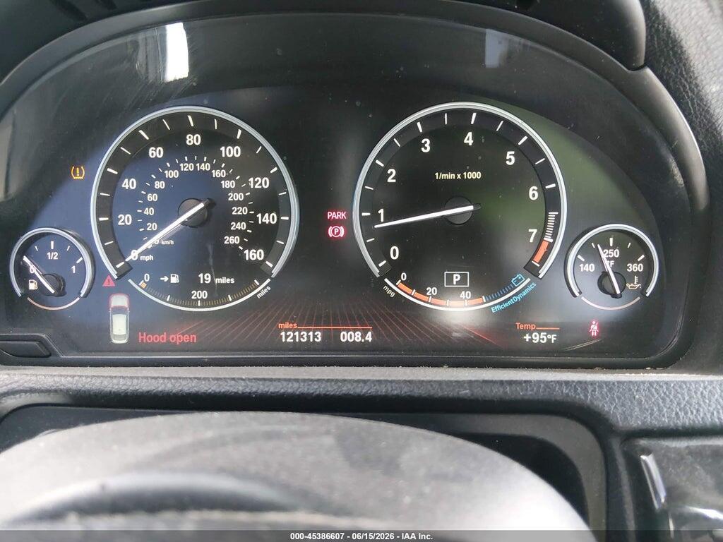 WBASN4C5XBC209690 2011 BMW 550I GRAN TURISMO photo no. 7
