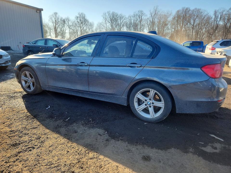 WBA3A5C54CF348770 2012 BMW 328 photo no. 2