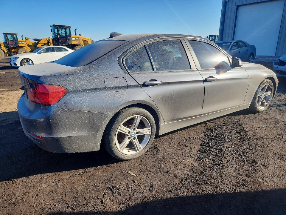 WBA3A5C54CF348770 2012 BMW 328 photo no. 3