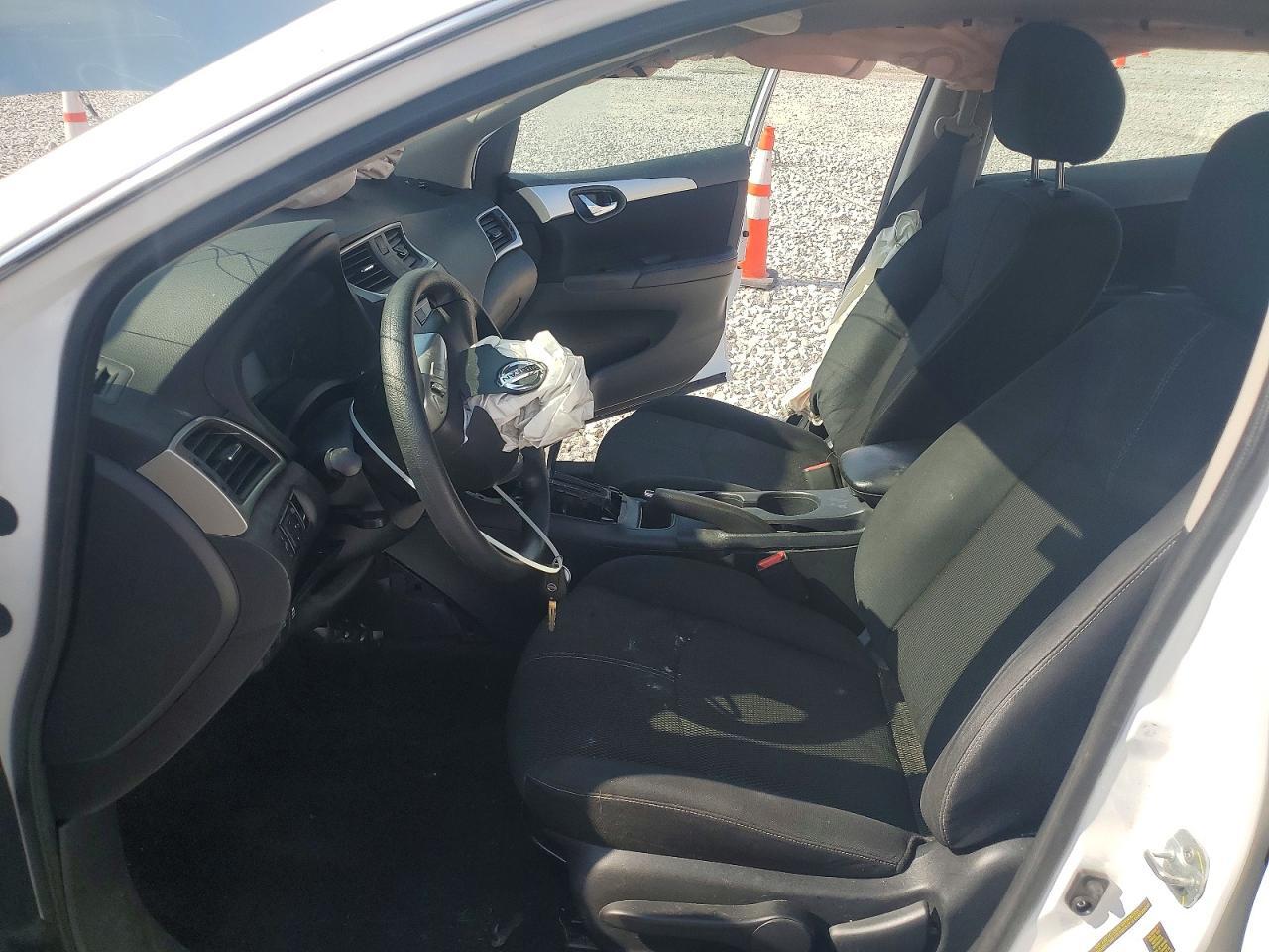 2016 NISSAN SENTRA S — Фото 7 из 13