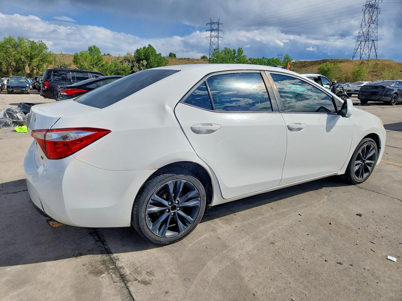 2014 TOYOTA COROLLA LE PLUS — Фото 3 из 12