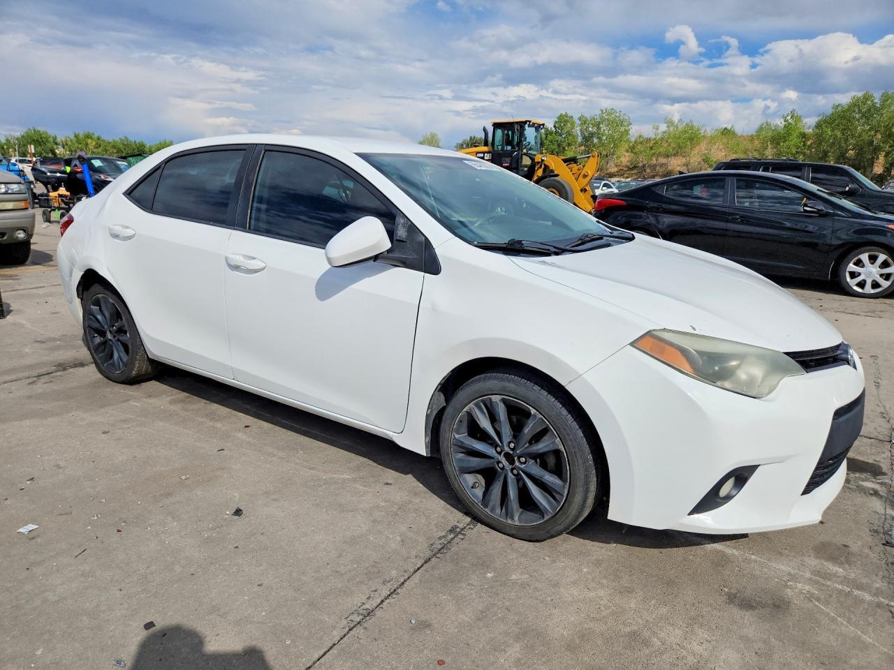 2014 TOYOTA COROLLA LE PLUS — Фото 4 из 12