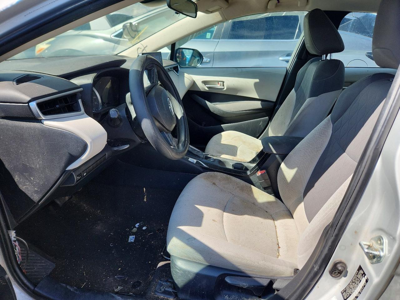 2021 TOYOTA COROLLA LE — Фото 7 из 13