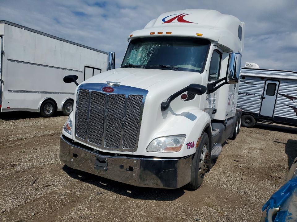 2019 PETERBILT 579 1XPBDP9X2KD613060