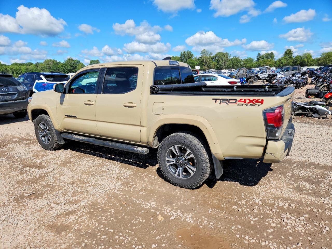 2019 TOYOTA TACOMA TRD SPORT — Фото 2 из 12
