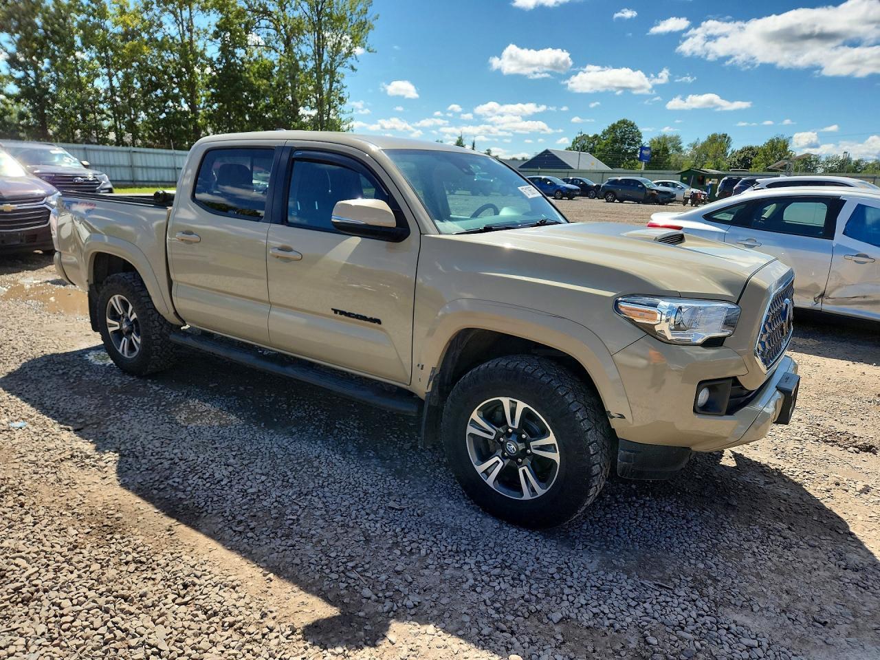 2019 TOYOTA TACOMA TRD SPORT — Фото 4 из 12