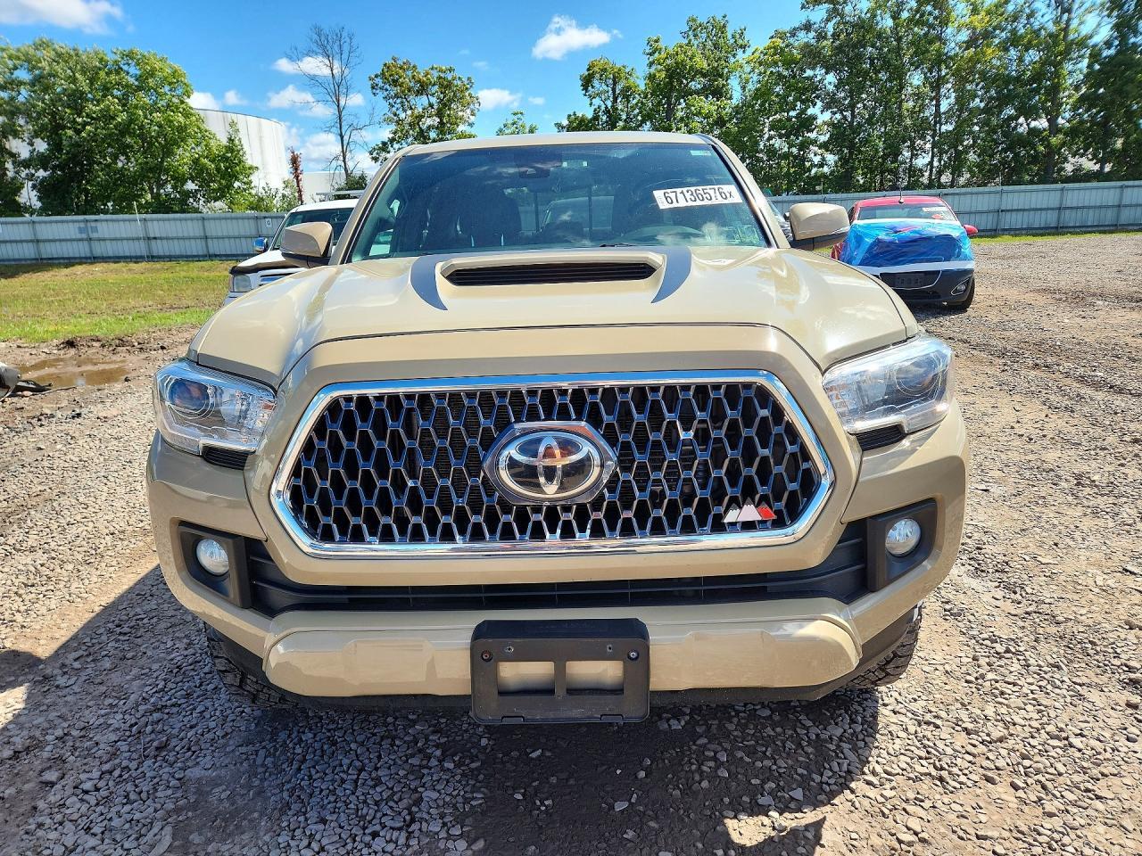 2019 TOYOTA TACOMA TRD SPORT — Фото 5 из 12