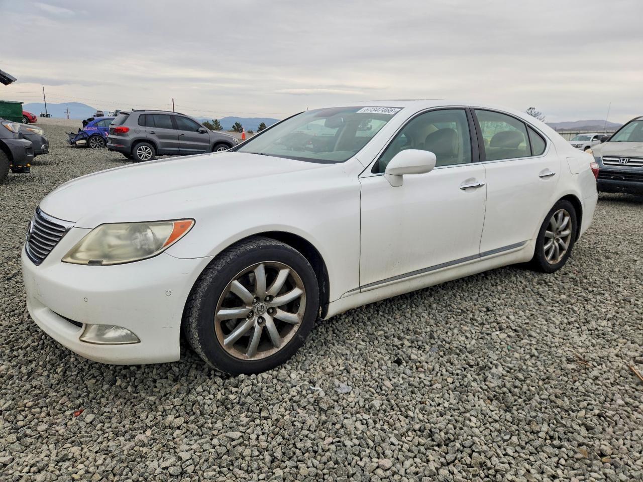 2008 LEXUS LS JTHBL46F485056670