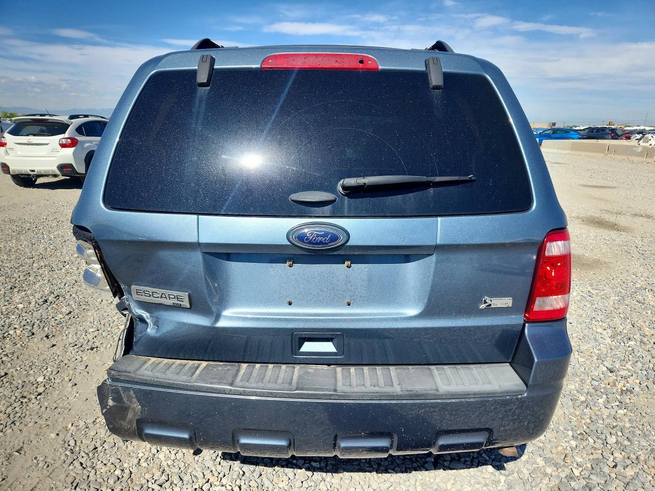 2011 FORD ESCAPE XLT — Фото 6 из 13