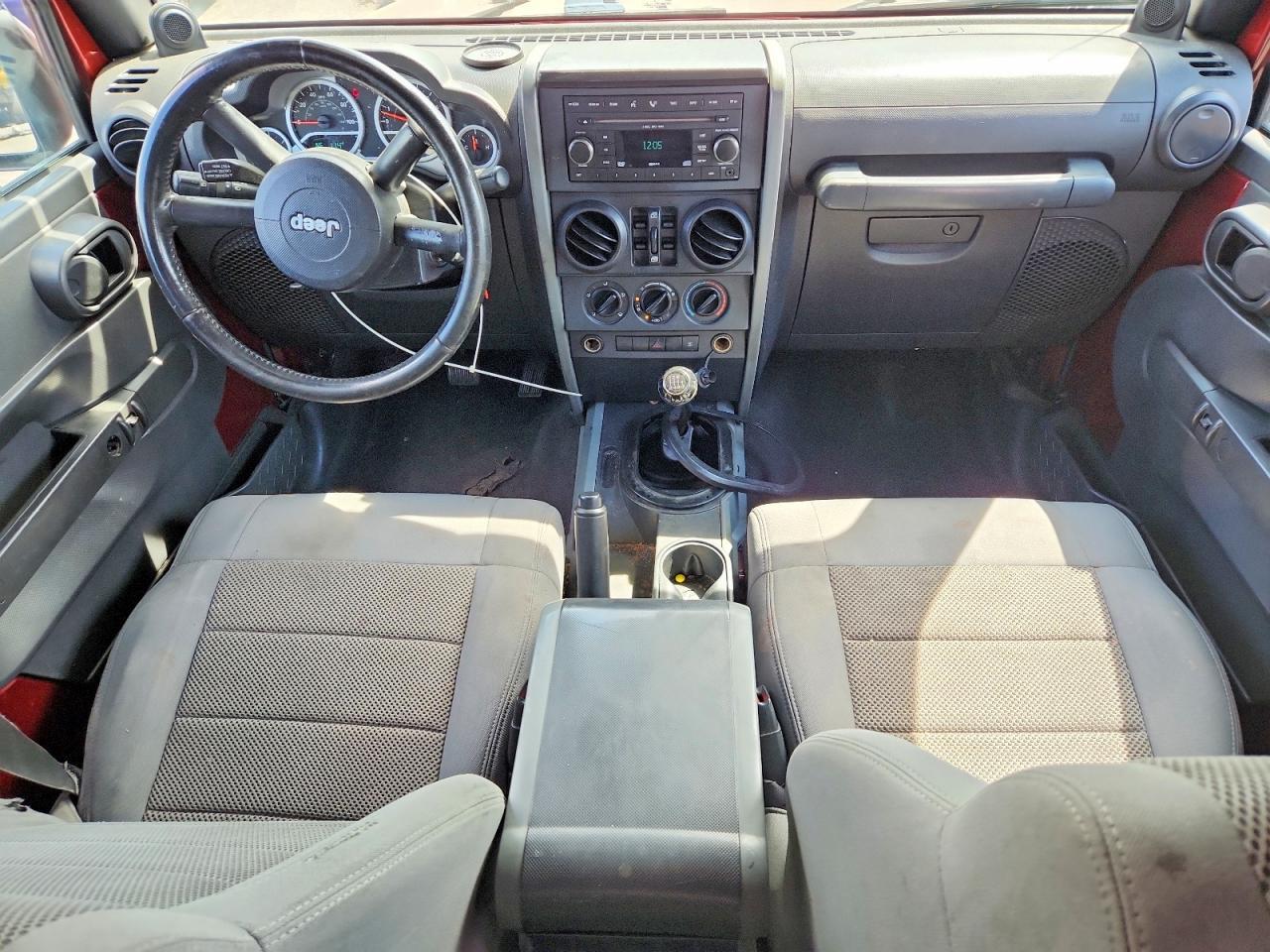 2007 JEEP WRANGLER SAHARA — Фото 8 из 12