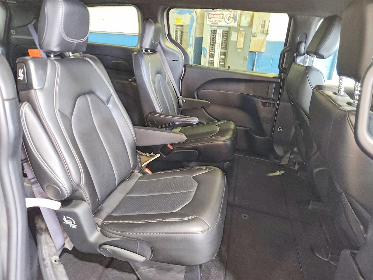 2C4RC1BG7TR193594 2026 CHRYSLER PACIFICA photo no. 11