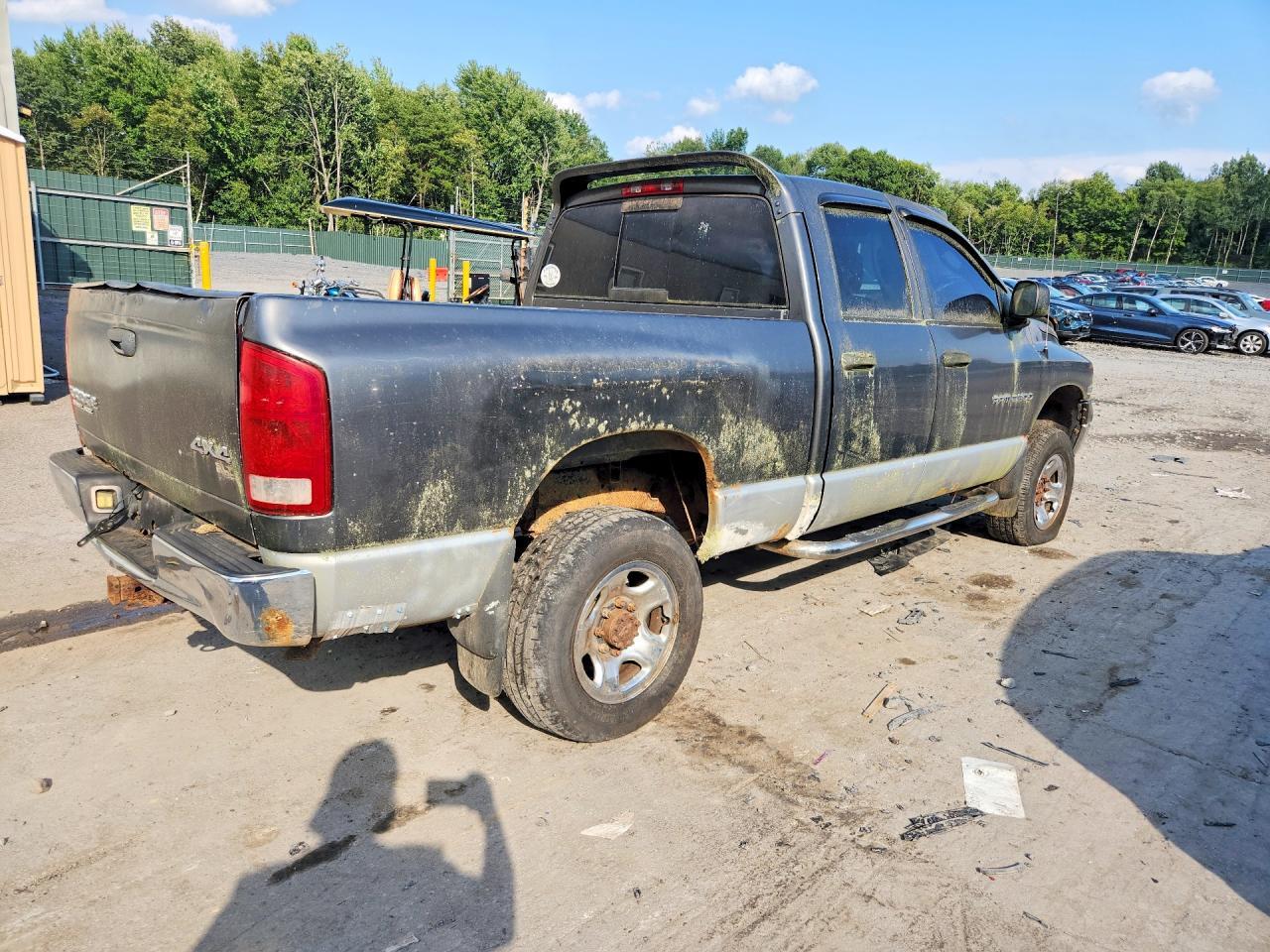 3D7KU28D74G106694 2004 DODGE RAM 2500 photo no. 3