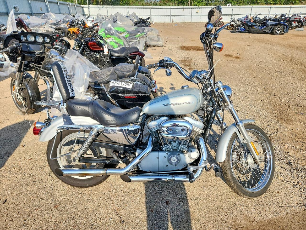 2004 HARLEY-DAVIDSON XL883 1HD4CJM134K422421