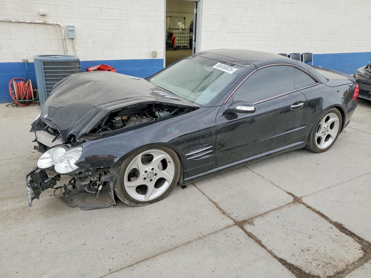 2004 MERCEDES-BENZ SL WDBSK75F94F067626