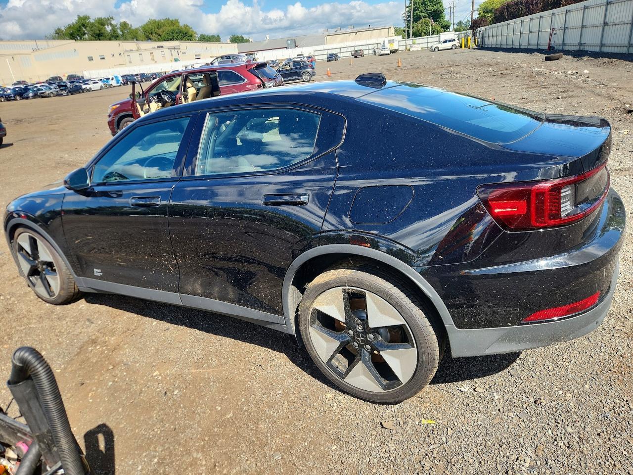 YSMED3KA7PL158723 2023 POLESTAR 2 photo no. 2