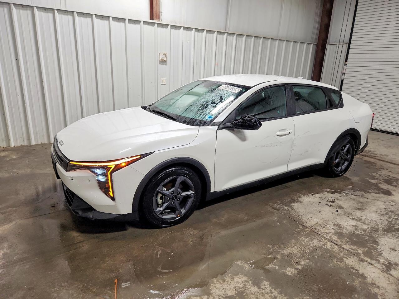 2026 KIA K4 3KPFT4DE6TE254094