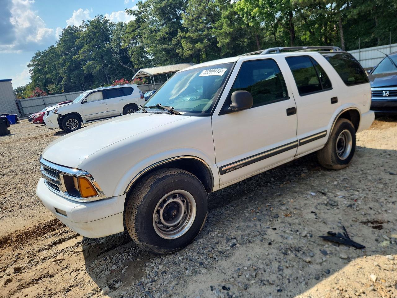 1996 CHEVROLET BLAZER 1GNCS13W1T2187990