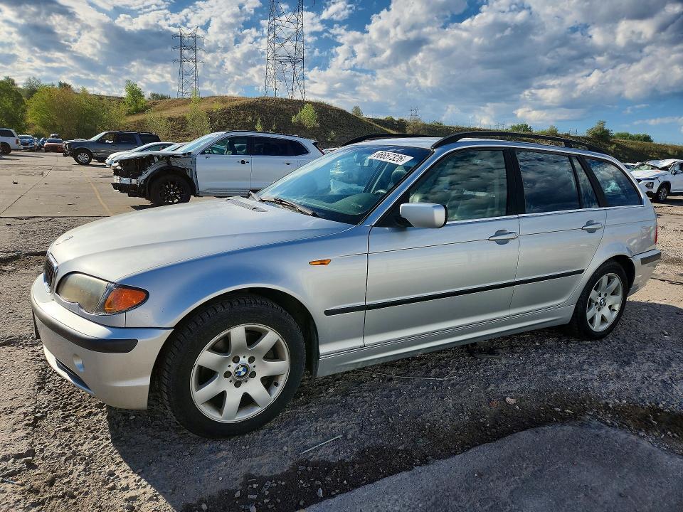2002 BMW 325 XIT
