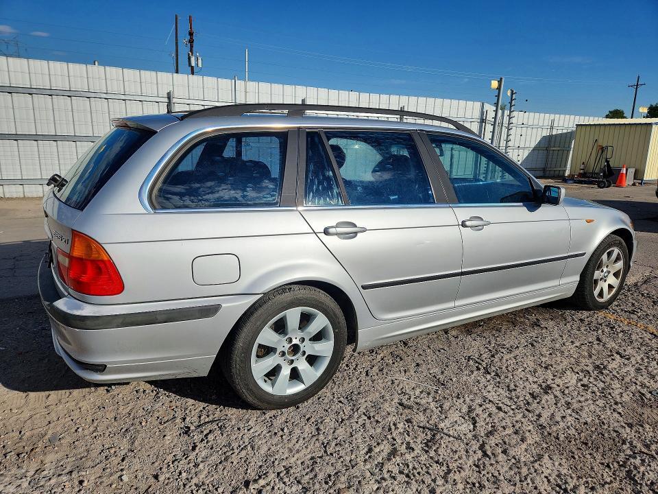 2002 BMW 325 XIT — Фото 3 из 13