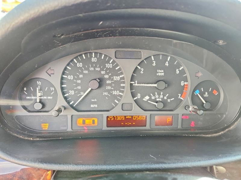 2002 BMW 325 XIT — Фото 9 из 13