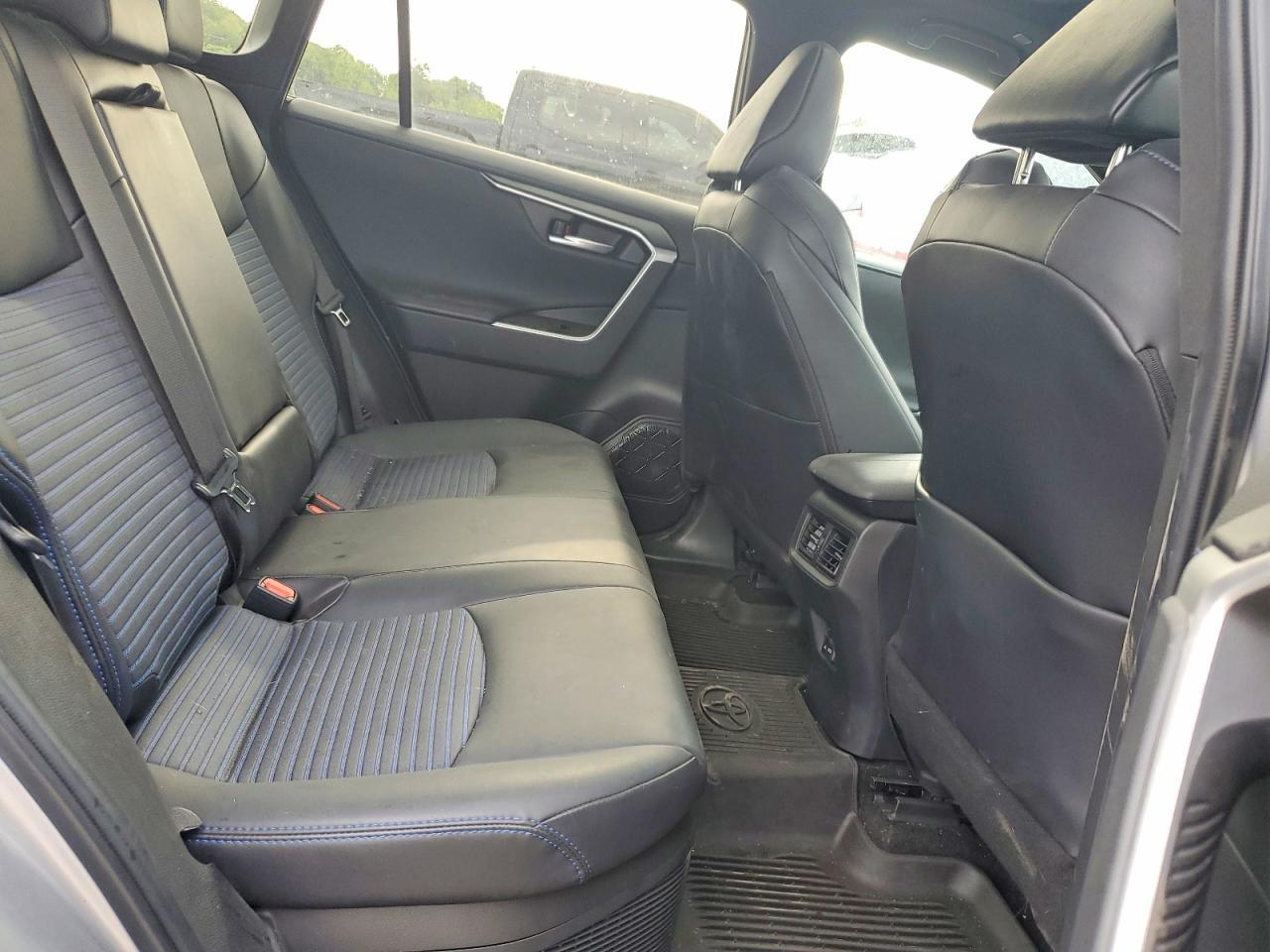 2023 TOYOTA RAV4 XSE — Фото 11 из 13