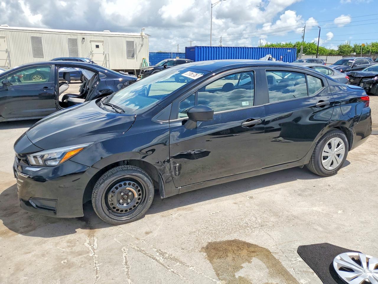 2025 NISSAN VERSA 3N1CN8DV1SL818588