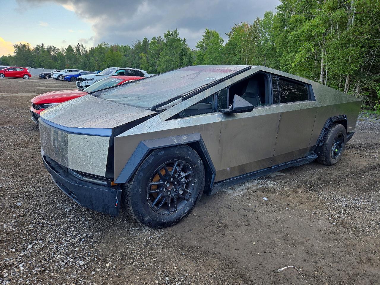 2025 TESLA CYBERTRUCK 7G2CEHEE8SA065579