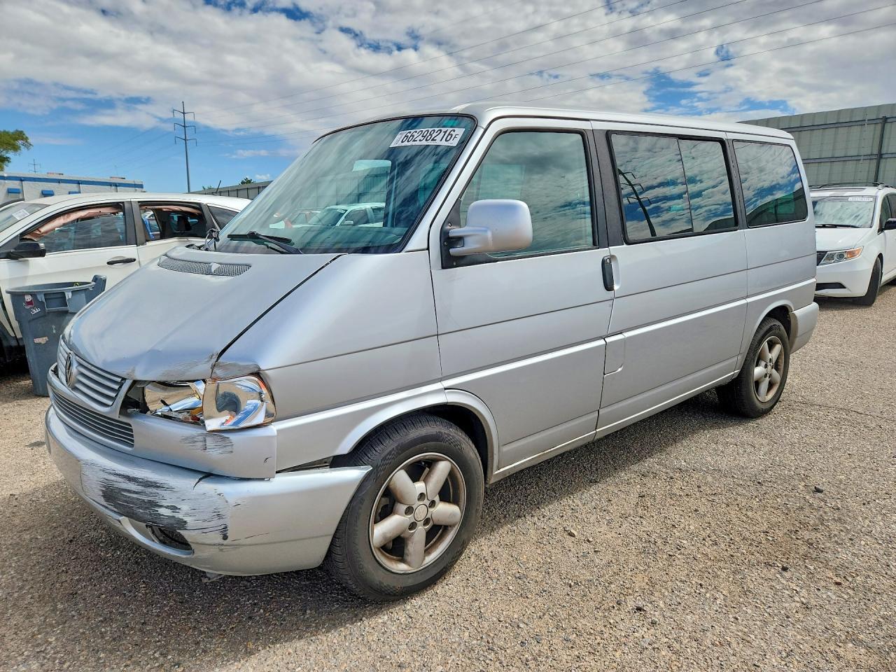 2002 VOLKSWAGEN EUROVAN WV2KB47012H060018