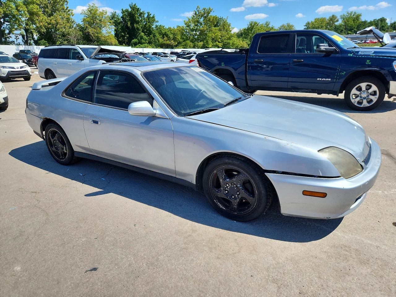 JHMBB62461C004056 2001 HONDA PRELUDE photo no. 4