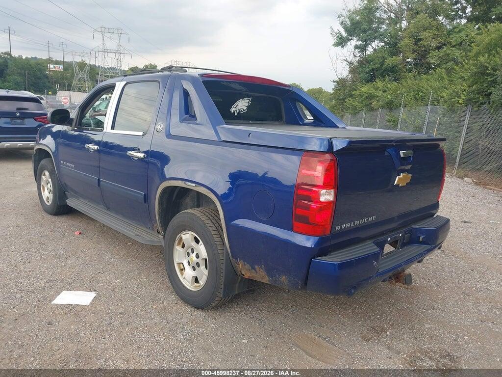 3GNTKFE70DG189211 2013 CHEVROLET AVALANCHE photo no. 3