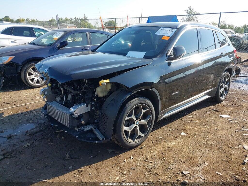 WBXHT3C38J5K30698 2018 BMW X1 photo no. 2