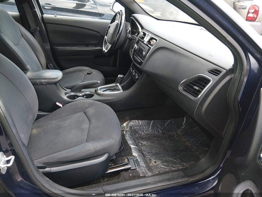 1C3CCBBB8DN656331 2013 CHRYSLER 200 photo no. 5