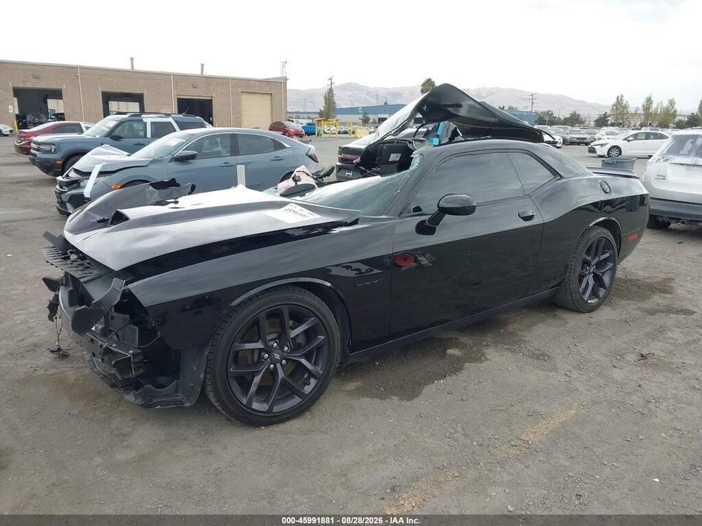 2C3CDZBT8LH148995 2020 DODGE CHALLENGER photo no. 2