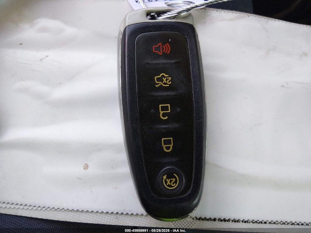 1FMCU9HD2KUB05529 2019 FORD ESCAPE photo no. 11