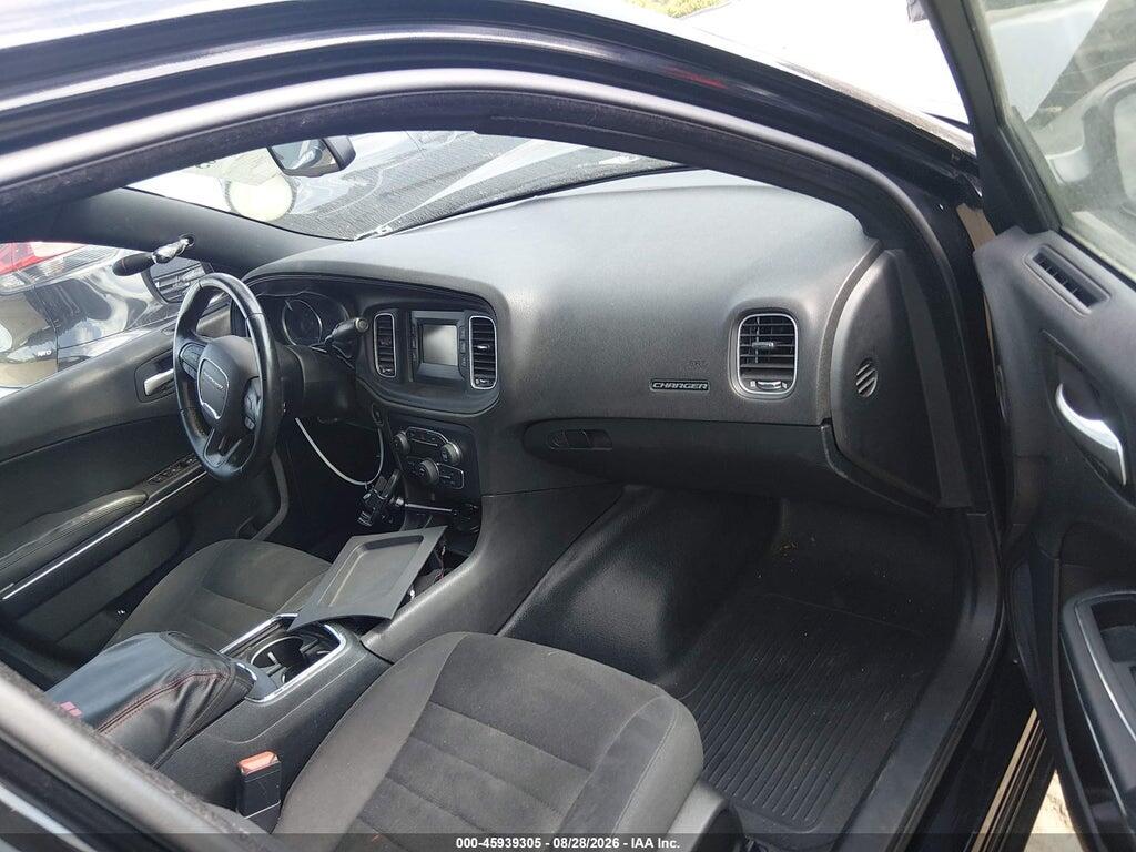 2C3CDXKT5FH920457 2015 DODGE CHARGER photo no. 5