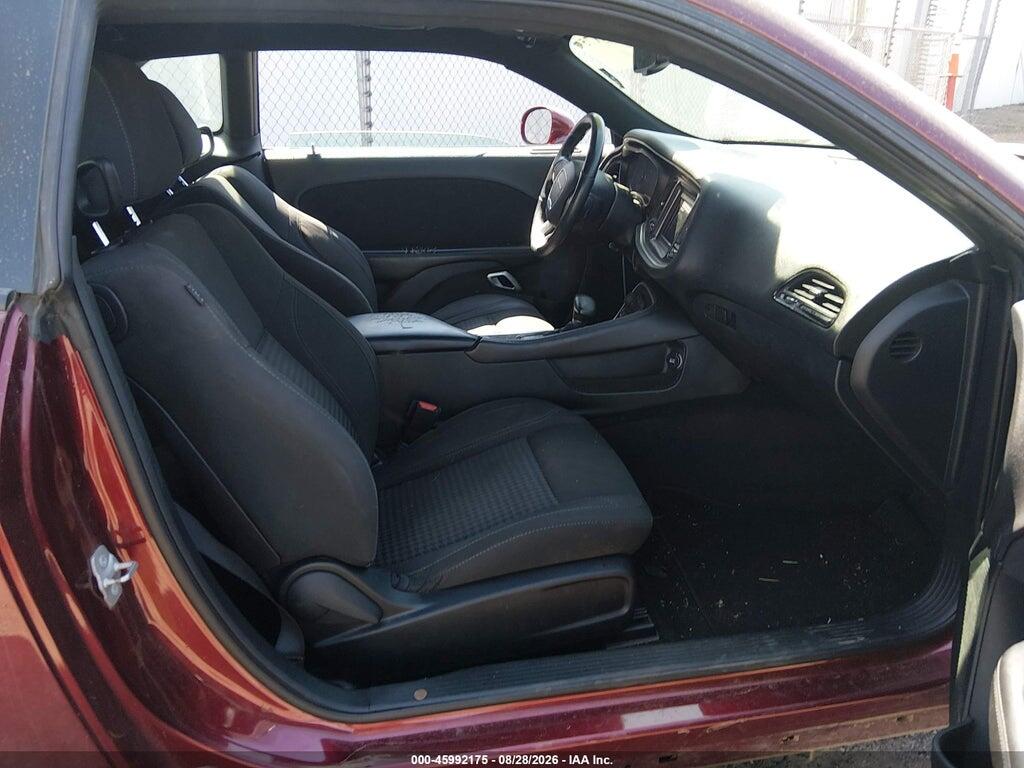 2C3CDZAG6JH131663 2018 DODGE CHALLENGER photo no. 5