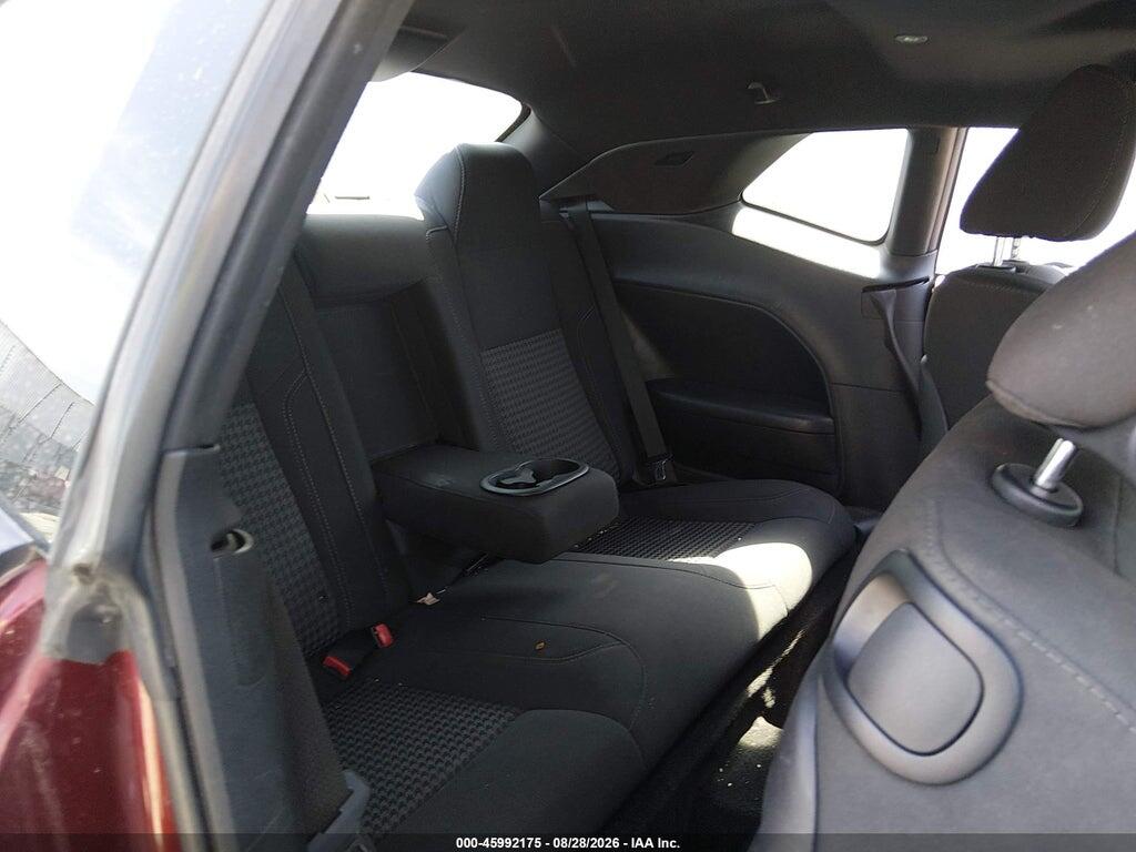 2C3CDZAG6JH131663 2018 DODGE CHALLENGER photo no. 8