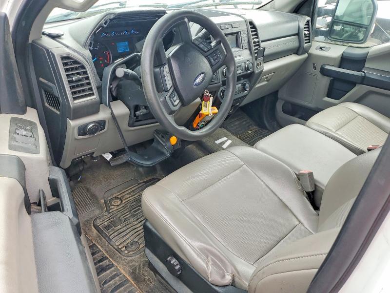 1FT7W3BT3KEG49559 2019 FORD F350 photo no. 8