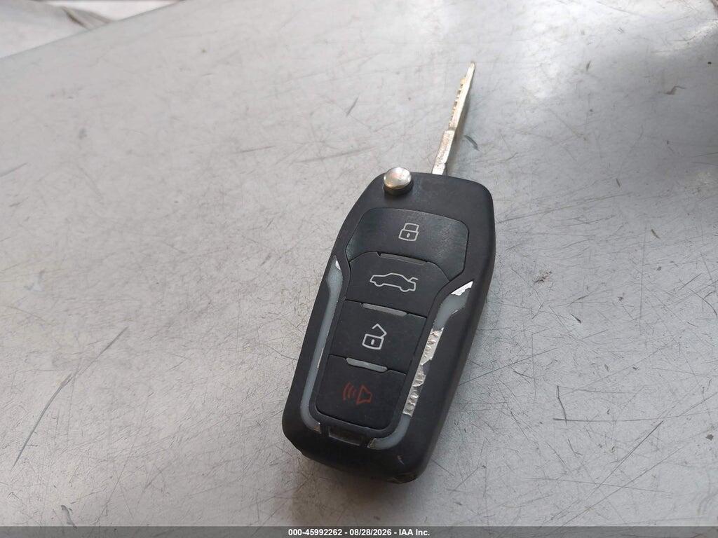 1FADP3K23FL318768 2015 FORD FOCUS photo no. 11