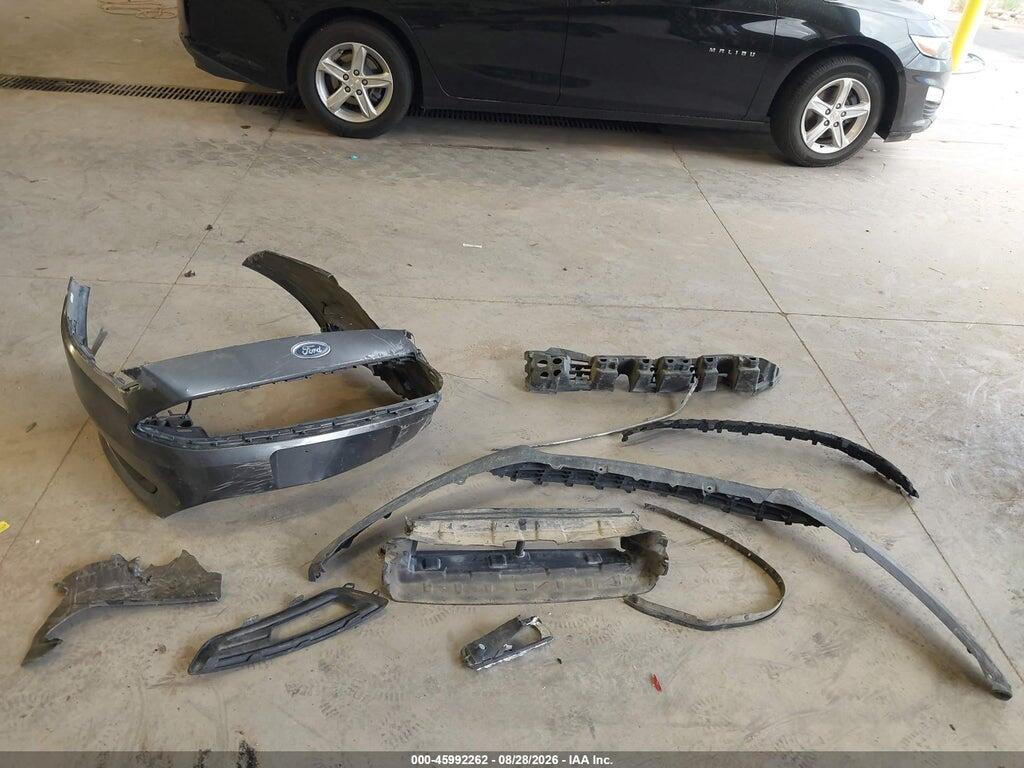 1FADP3K23FL318768 2015 FORD FOCUS photo no. 12