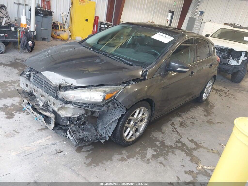 1FADP3K23FL318768 2015 FORD FOCUS photo no. 2