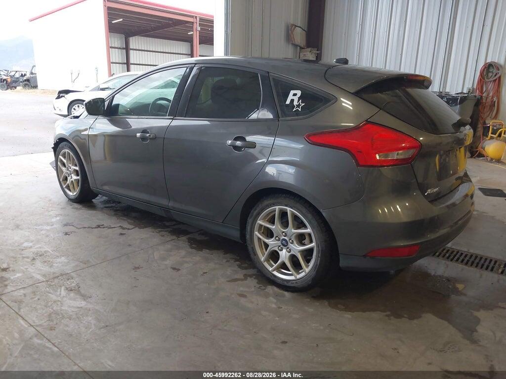 1FADP3K23FL318768 2015 FORD FOCUS photo no. 3