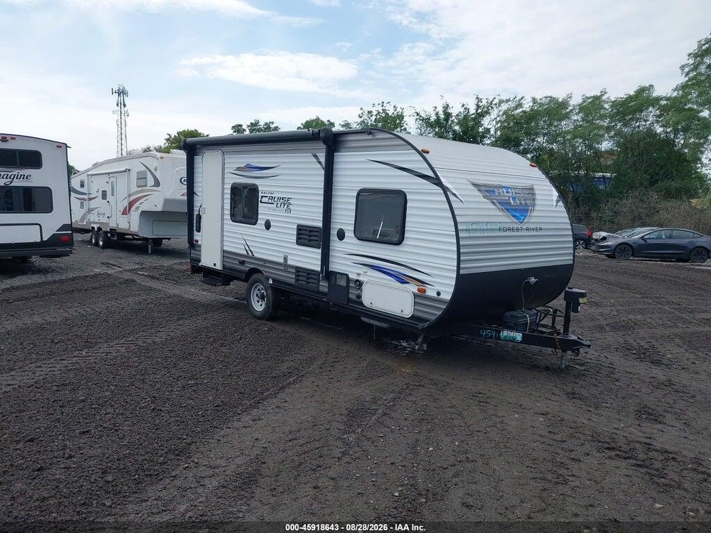 2018 FOREST RIVER OTHER 4X4TSTT15JY001140