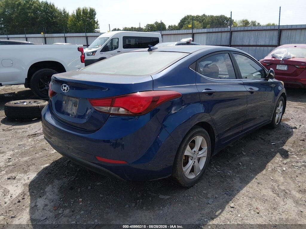 5NPDH4AE3GH735774 2016 HYUNDAI ELANTRA photo no. 4