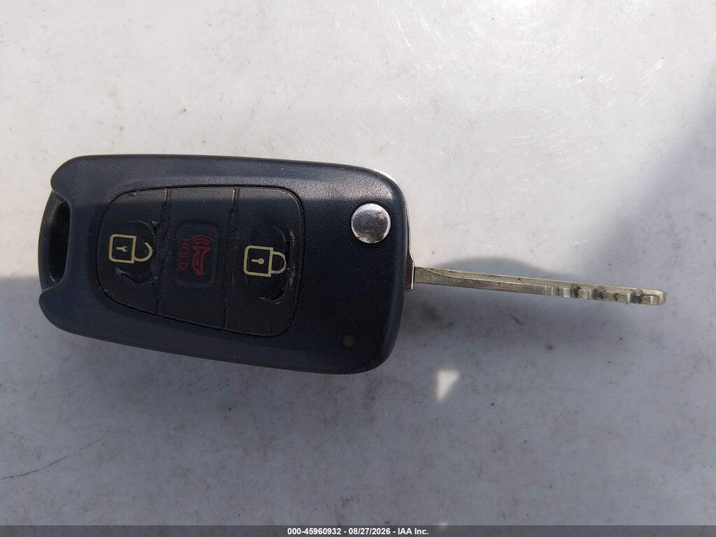 KNDJT2A57D7570074 2013 KIA SOUL photo no. 11