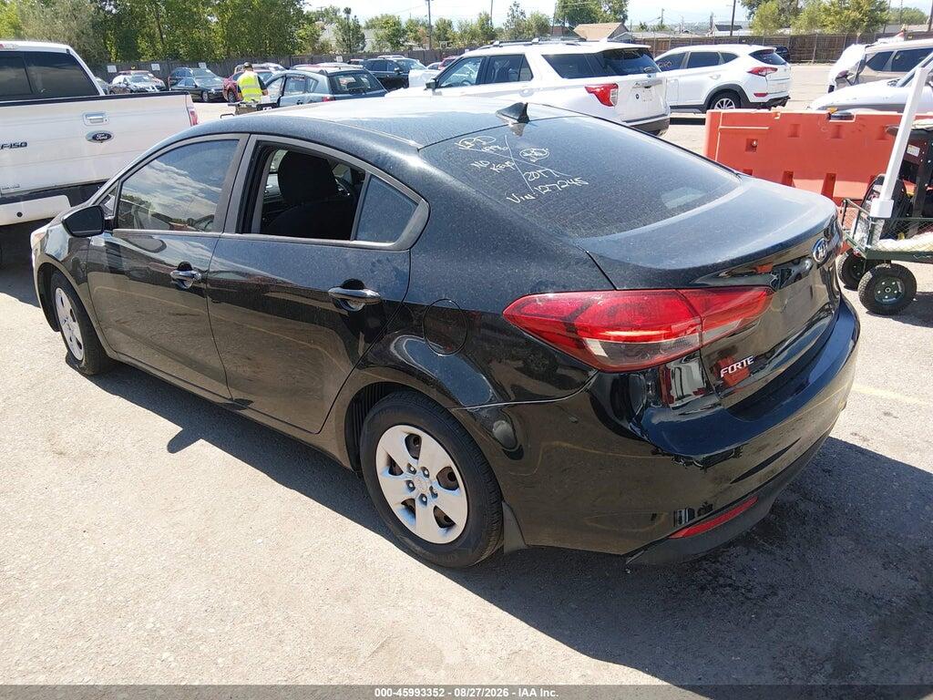 3KPFK4A72HE127245 2017 KIA FORTE photo no. 3