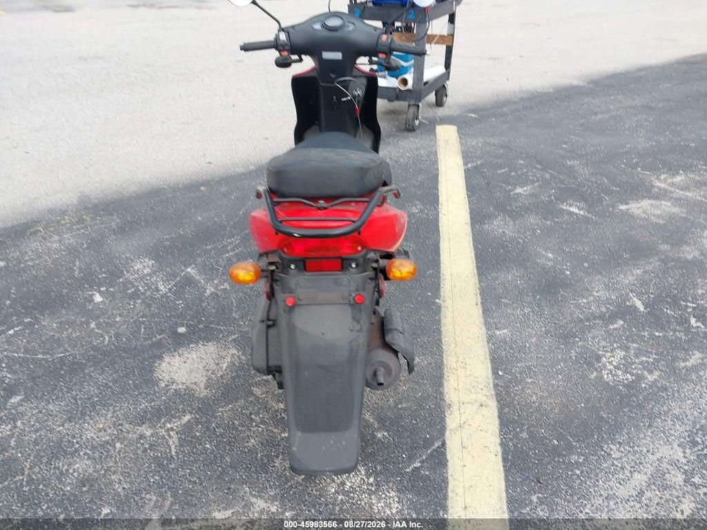 LC2U6A026MC000528 2021 KYMCO USA INC AGILITY photo no. 6
