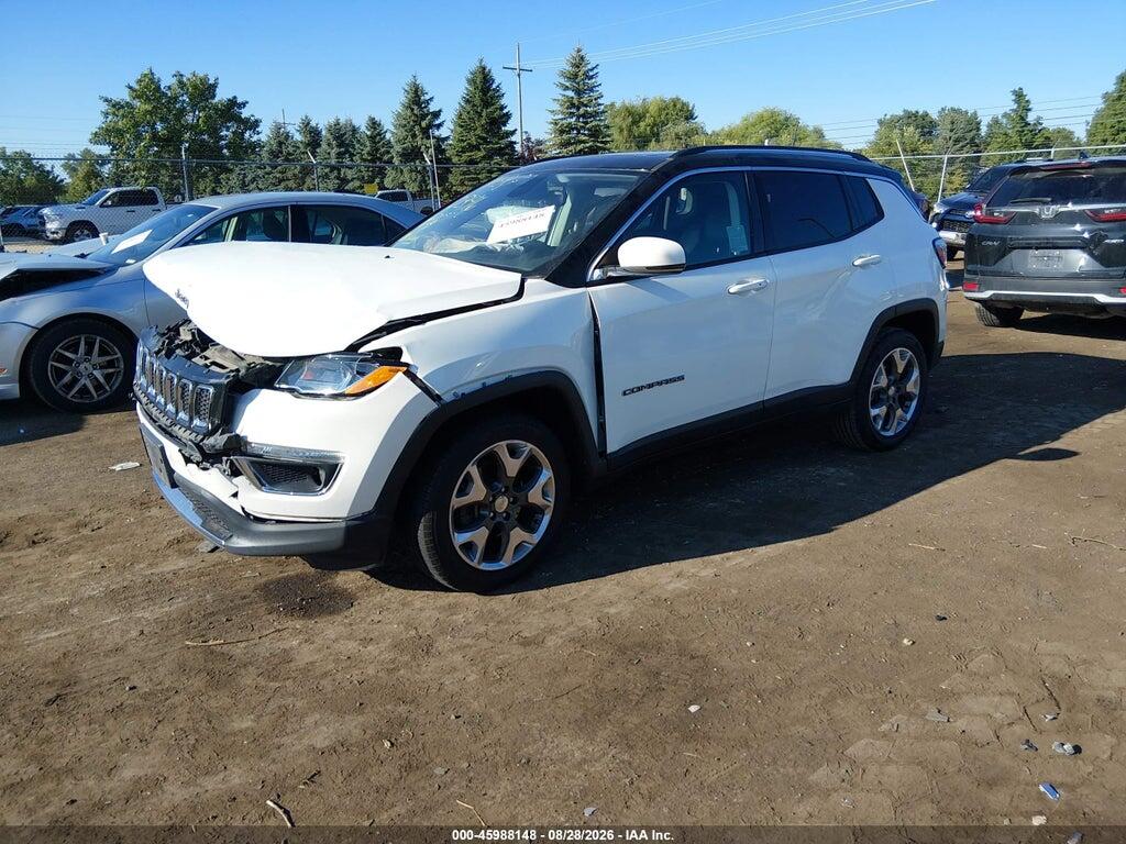 3C4NJDCB2JT190346 2018 JEEP COMPASS photo no. 2